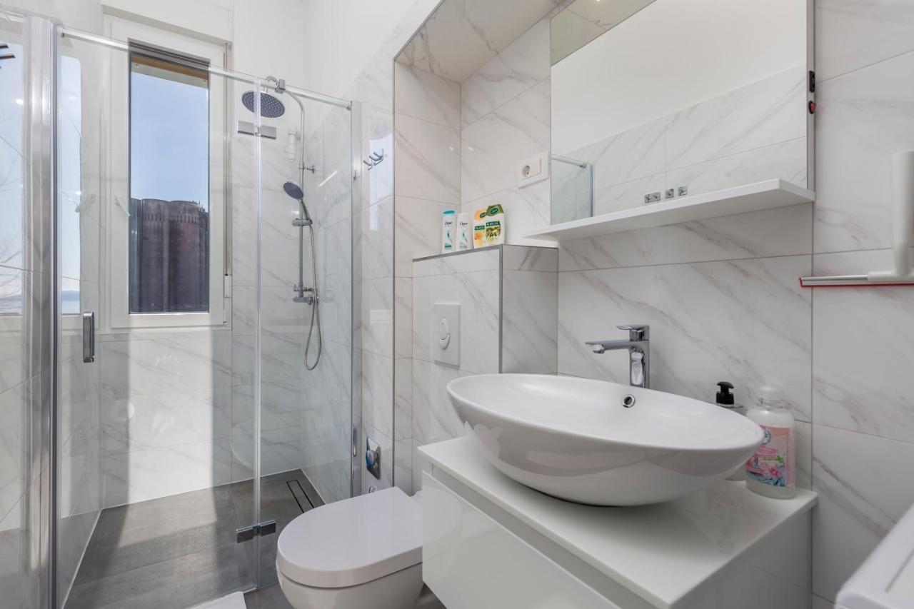 Apartment Bella 36 Rijeka Buitenkant foto